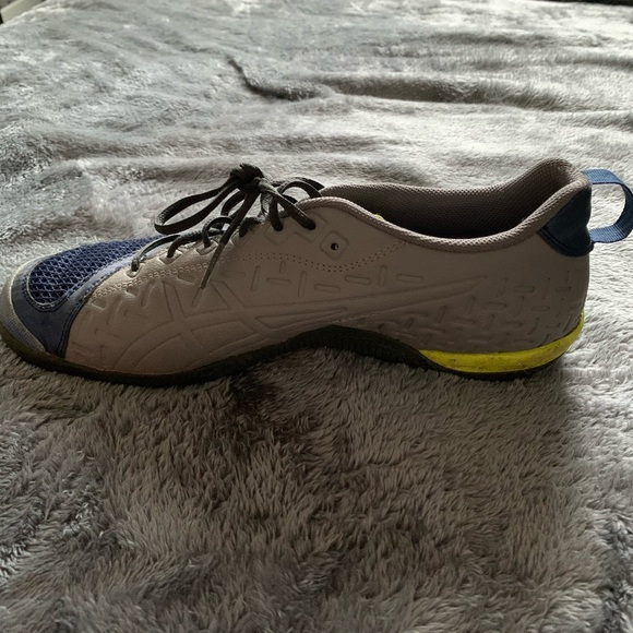 ASICS training shoes - Picture 5 of 5